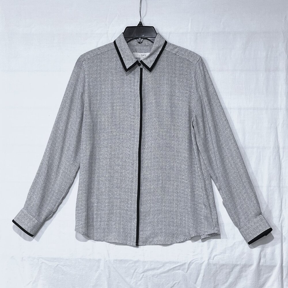 LOFT Women’s White and Black Blouse